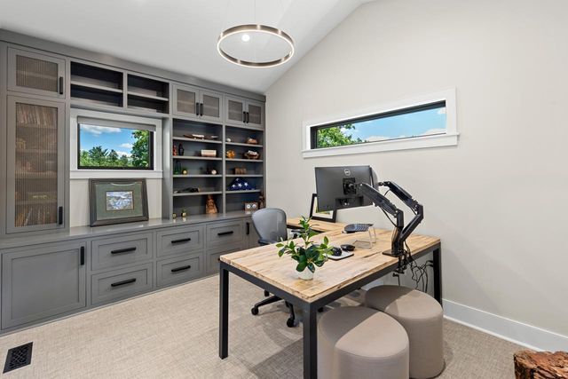 4889 E Lake Harriet Parkway, Minneapolis, MN 55419