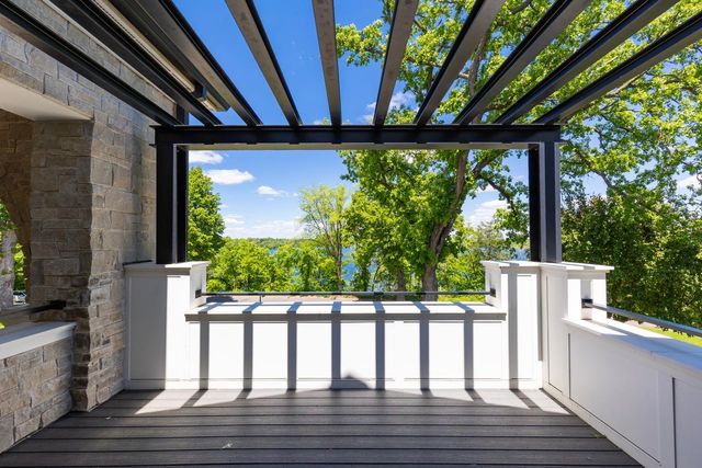 4889 E Lake Harriet Parkway, Minneapolis, MN 55419