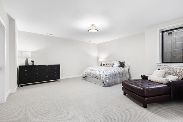 4889 E Lake Harriet Parkway, Minneapolis, MN 55419