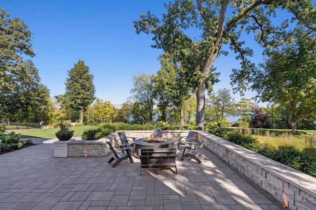 4889 E Lake Harriet Parkway, Minneapolis, MN 55419