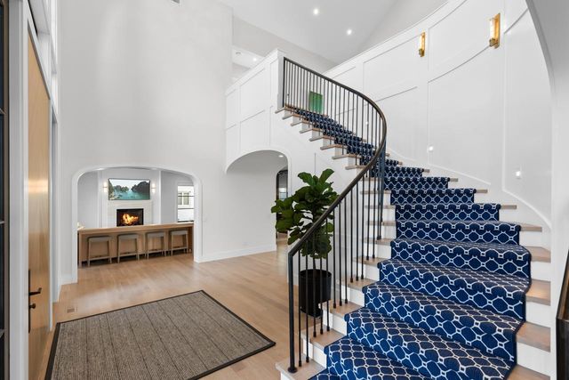 4889 E Lake Harriet Parkway, Minneapolis, MN 55419