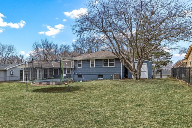 5617 Dale Avenue, Edina, MN 55436