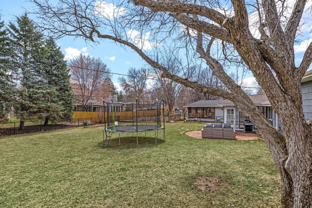 5617 Dale Avenue, Edina, MN 55436