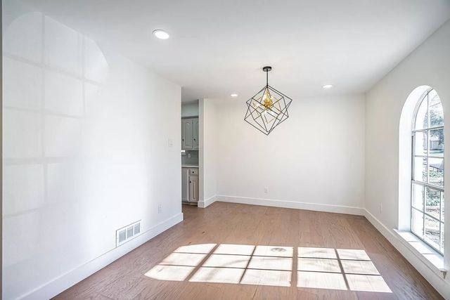 10538 Barrywood Drive, Dallas, TX 75230