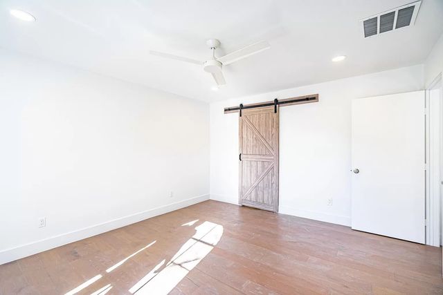 10538 Barrywood Drive, Dallas, TX 75230
