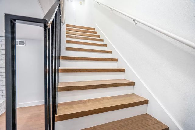 10538 Barrywood Drive, Dallas, TX 75230