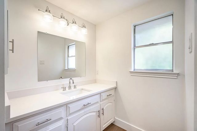 10538 Barrywood Drive, Dallas, TX 75230