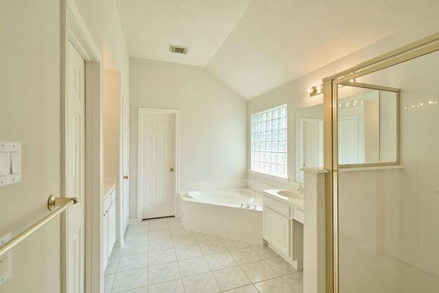 12318 Georgetown Park Court, Houston, TX 77058