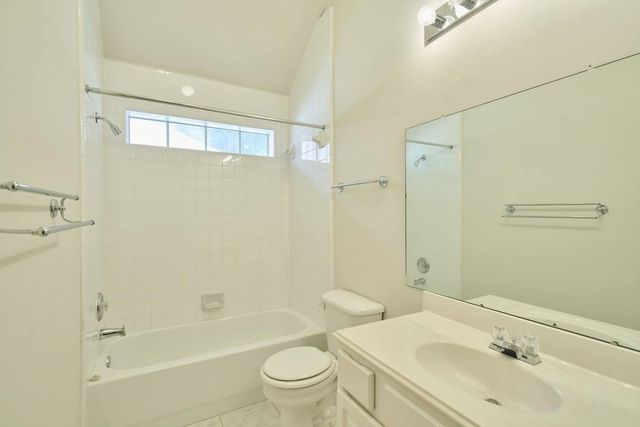 12318 Georgetown Park Court, Houston, TX 77058