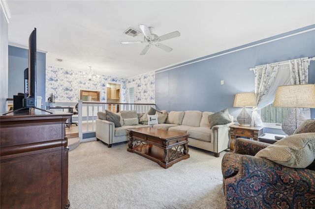 800 VIRGINIA AVENUE, St Cloud, FL 34769