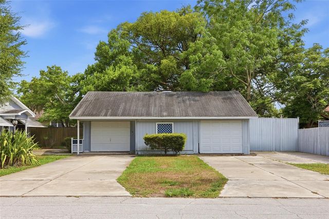 800 VIRGINIA AVENUE, St Cloud, FL 34769