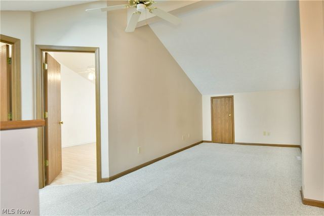 3406 Ivy Hill Circle B, Cortland, OH 44410