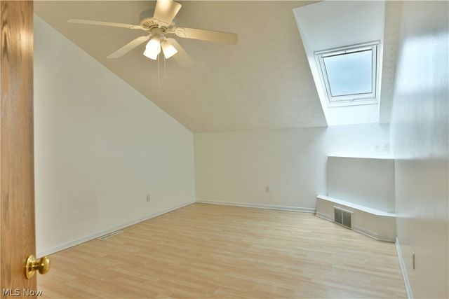 3406 Ivy Hill Circle B, Cortland, OH 44410