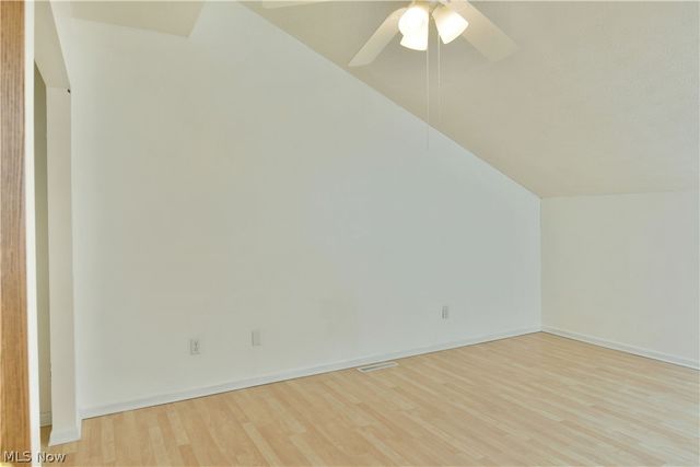 3406 Ivy Hill Circle B, Cortland, OH 44410