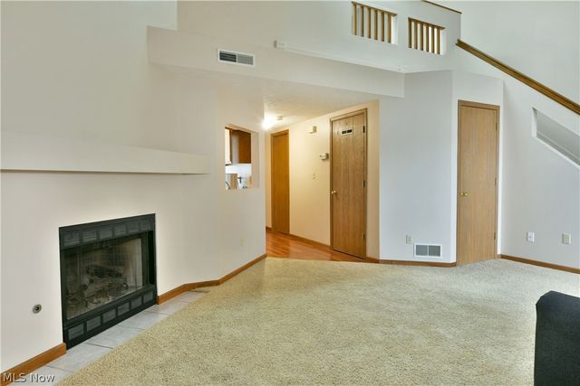 3406 Ivy Hill Circle B, Cortland, OH 44410