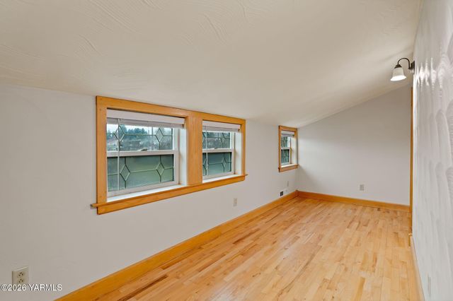 4305 Marylin Dr, Yakima, WA 98908