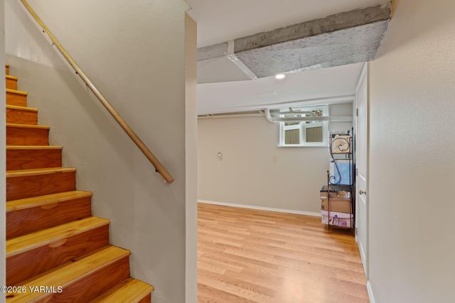 4305 Marylin Dr, Yakima, WA 98908