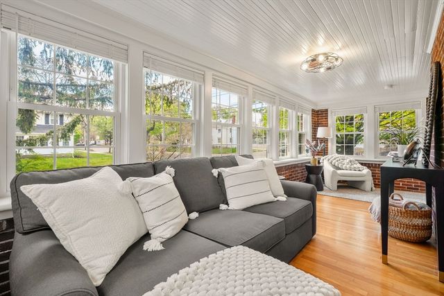 106 Central St, Hingham, MA 02043