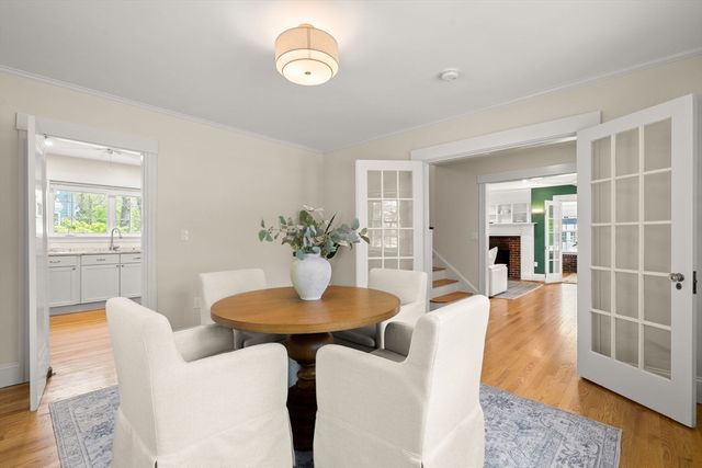 106 Central St, Hingham, MA 02043