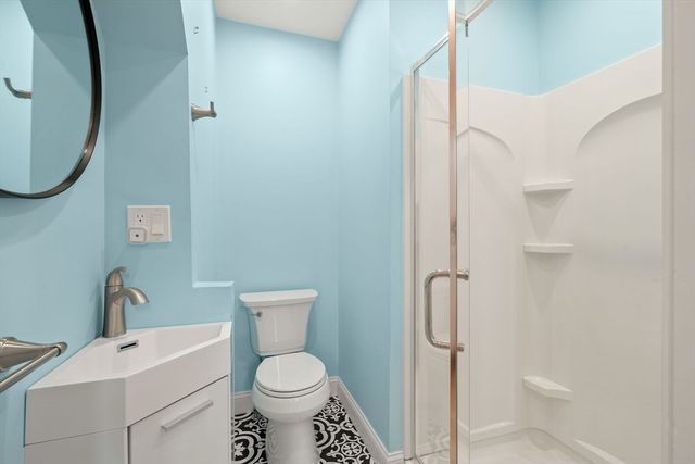 106 Central St, Hingham, MA 02043