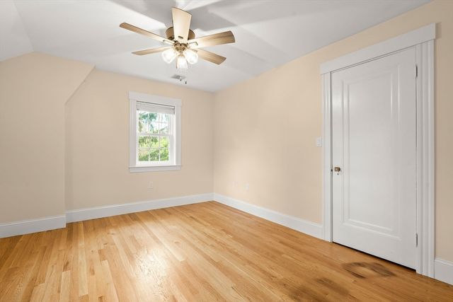 106 Central St, Hingham, MA 02043