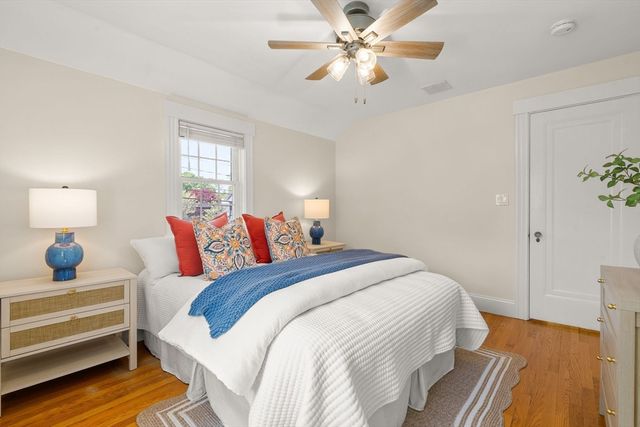 106 Central St, Hingham, MA 02043
