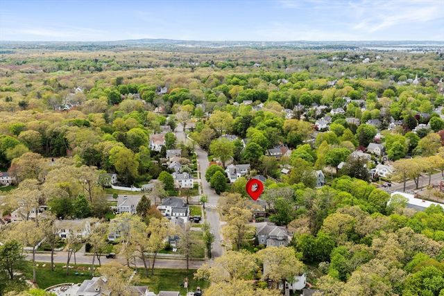 106 Central St, Hingham, MA 02043
