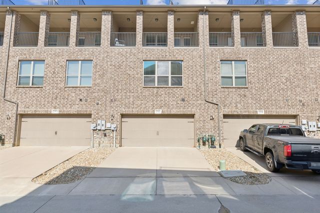 296 Ferndale Street, Lewisville, TX 75056