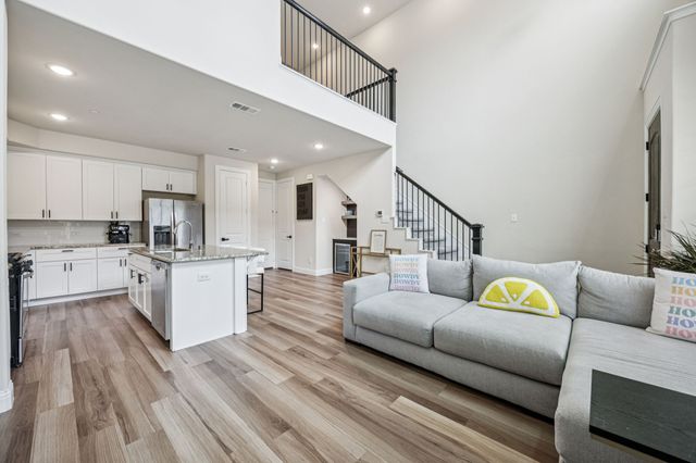 296 Ferndale Street, Lewisville, TX 75056