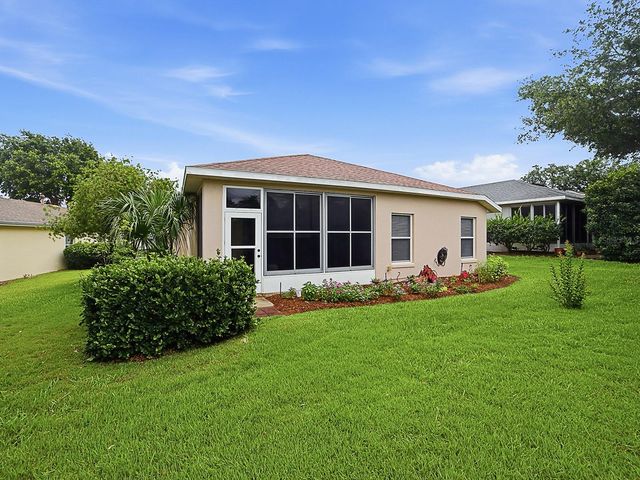 5052 CHINA SEA, Tavares, FL 32778