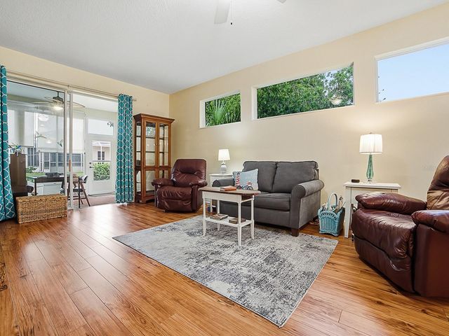 5052 CHINA SEA, Tavares, FL 32778