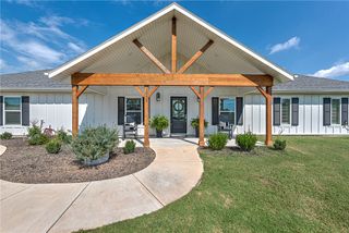 1050 NW Daniels Road, Bentonville, AR 72713