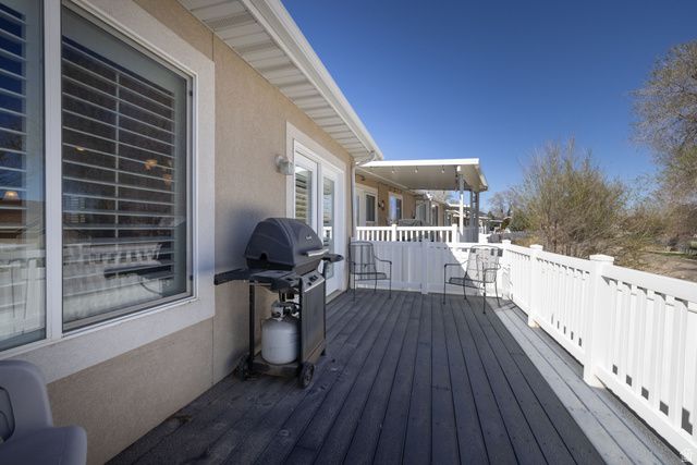 9477 S PEACEFUL VIEW WAY, South Jordan, UT 84095