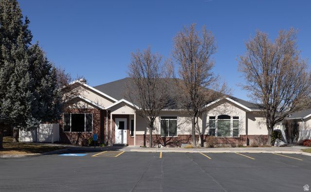 9477 S PEACEFUL VIEW WAY, South Jordan, UT 84095