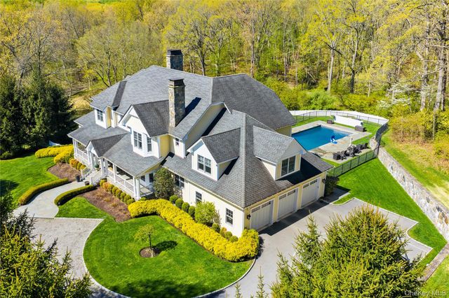 84 Twin Lakes Drive, Bedford, NY 10506