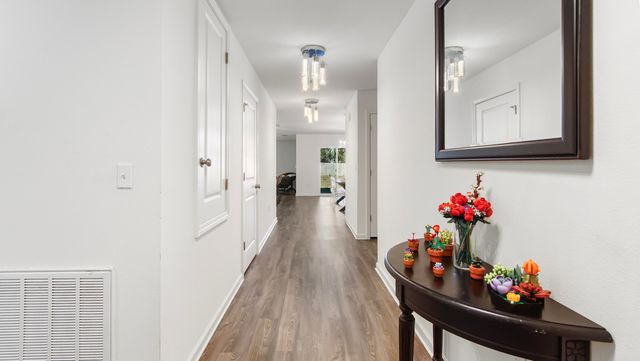 252 Squirrel Road, Defuniak Springs, FL 32433