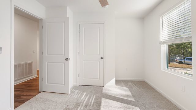 252 Squirrel Road, Defuniak Springs, FL 32433