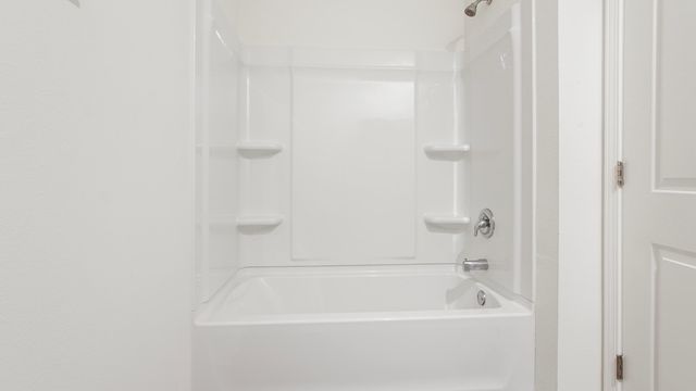 252 Squirrel Road, Defuniak Springs, FL 32433