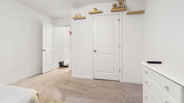 252 Squirrel Road, Defuniak Springs, FL 32433