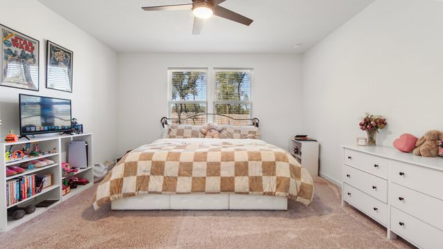 252 Squirrel Road, Defuniak Springs, FL 32433