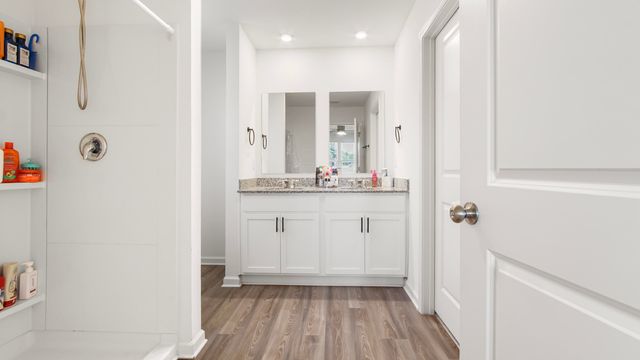 252 Squirrel Road, Defuniak Springs, FL 32433