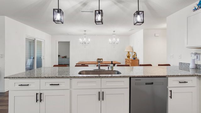 252 Squirrel Road, Defuniak Springs, FL 32433