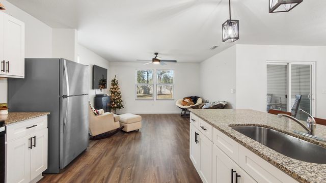 252 Squirrel Road, Defuniak Springs, FL 32433