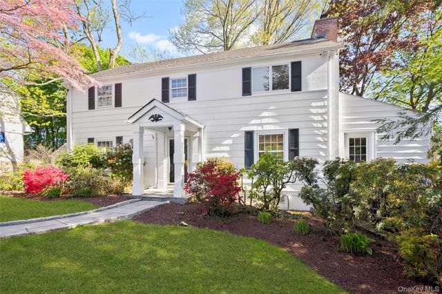 5 Wellyn Close, Bronxville, NY 10708