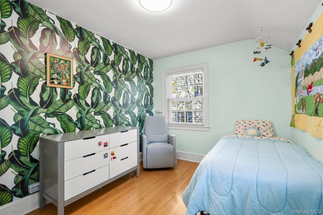 5 Wellyn Close, Bronxville, NY 10708