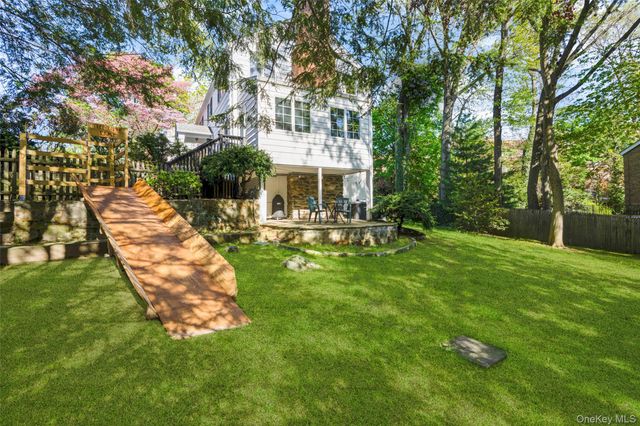 5 Wellyn Close, Bronxville, NY 10708