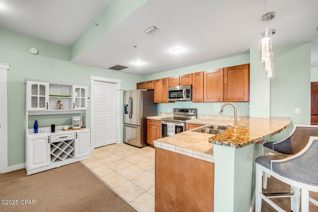 Image 11 of property listing at 15100 Front Beach Road 517, Panama City Beach, FL 32413