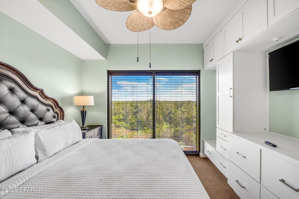 Image 5 of property listing at 15100 Front Beach Road 517, Panama City Beach, FL 32413