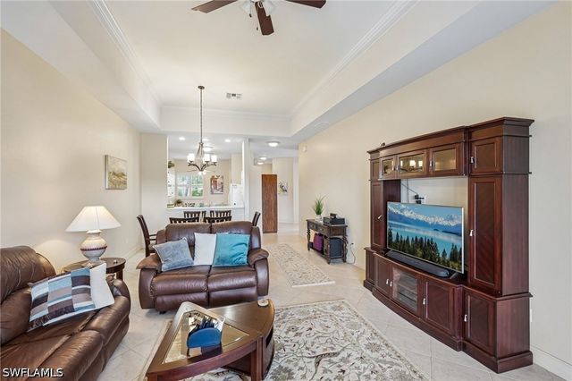 7895 Sanctuary CIR 117-1, Naples, FL 34104