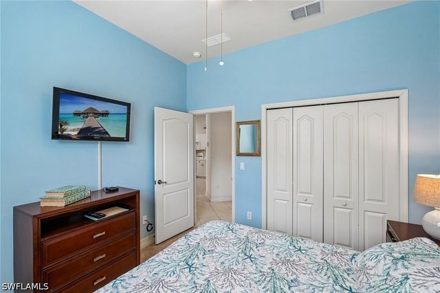 7895 Sanctuary CIR 117-1, Naples, FL 34104